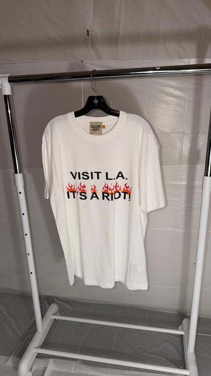 Gallery Dept. "Visit L.A. It's A Riot!" Graphic T-Shirt – White